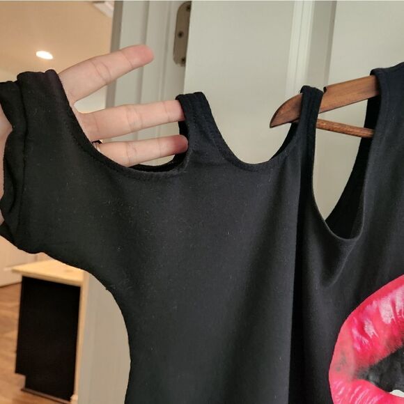 Forever 21 Lips Black Studded Cold Shoulder Top - Picture 5 of 6